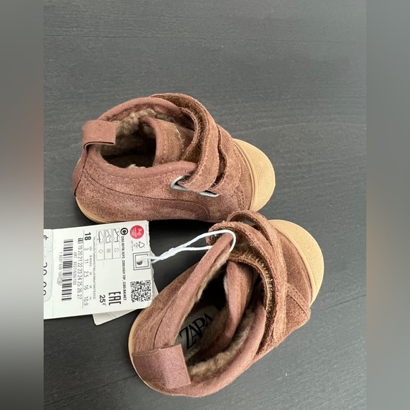 ZARA Suede Faux Fur Lined Bootss Size 18 - Picture 4 of 6